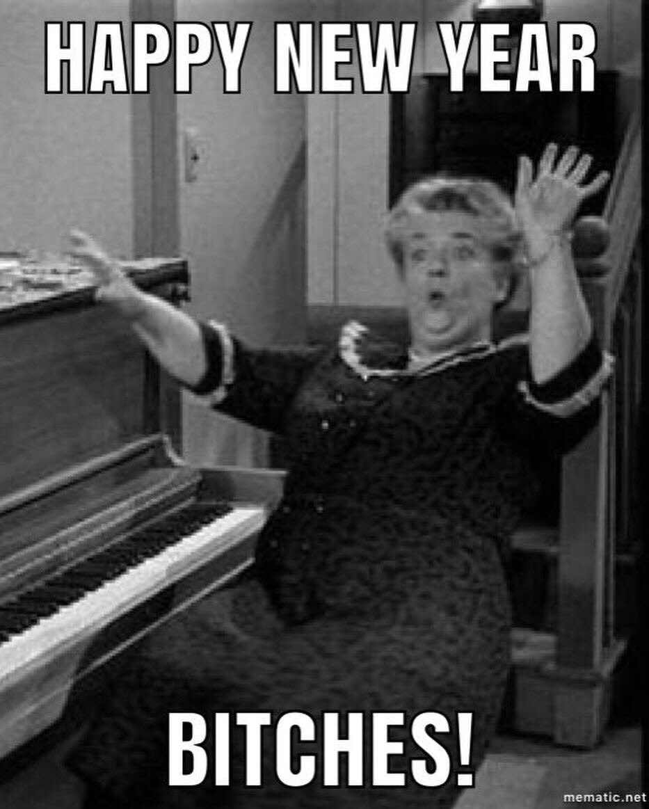 DarkDjay's tweet photo. #HappyNewYearBitches https://t.co/CFik8DWPDf