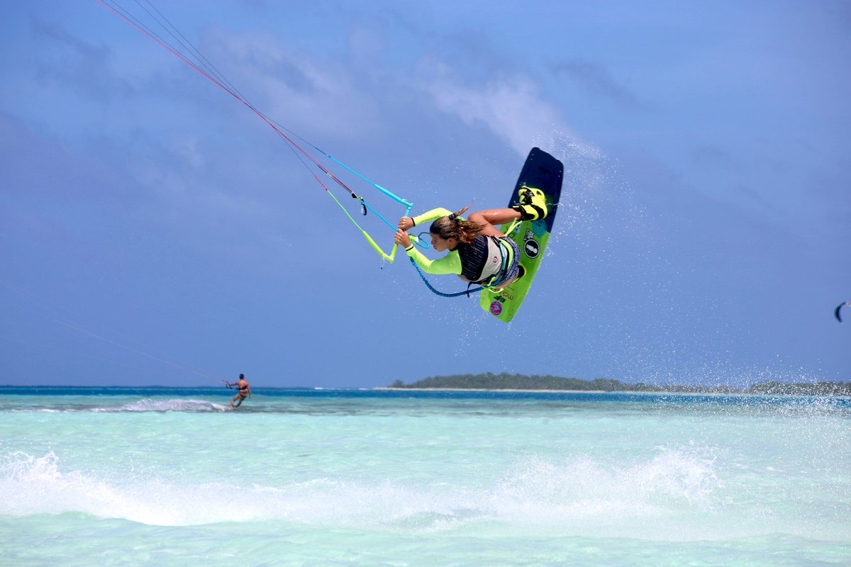 crazyflykites's tweet photo. Photo Thursday #photothursday https://t.co/WQzxVEwtk6