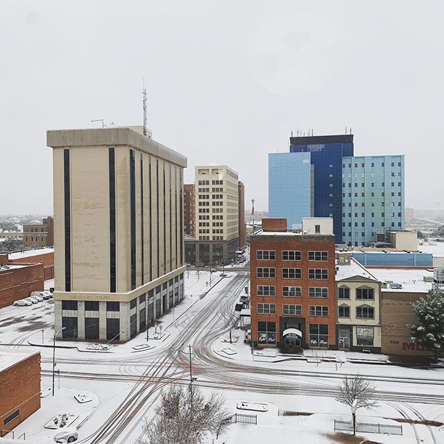 DowntownWF's tweet photo. Stay warm #wichitafalls! https://t.co/9h6nIxZ8cK https://t.co/lYMLqNjO9v