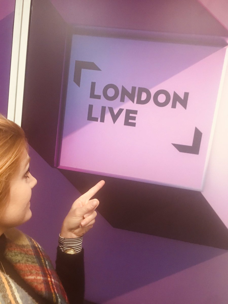 EmilyByrt's tweet photo. @LondonLive @TheUnionTheatre talking all things #anenemyofthepeople 12.15pm #arthurmiller https://t.co/aoePs1hK9m