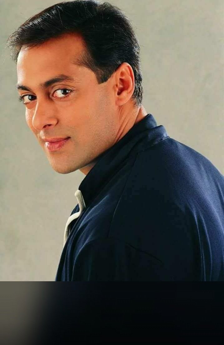 THE GREATEST SUPERSTAR GOLDEN HEAMOST HANDSOME SUPERSTAR STAR SALMAN KHAN HAPPY BIRTHDAY  