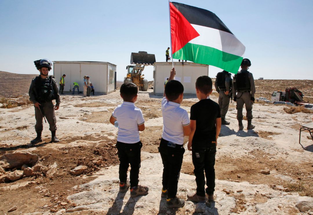 Nuevo informe revela que 54 niños palestinos han muerto por ataques israelíes en 2018 http://bit.ly/2EM6ChA
El estudio refiere que 44 de los 54 niños fallecidos fueron asesinados en las manifestaciones pacíficas realizadas en la Franja de Gaza #ResistePalestina🇵🇸