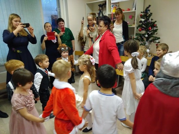 «Новогодний марафон» продолжается в Метрогородке  metrogorodok.vaonews.ru/?p=52877  #Новогодниймарафон #ДМЦ #Метрогородок