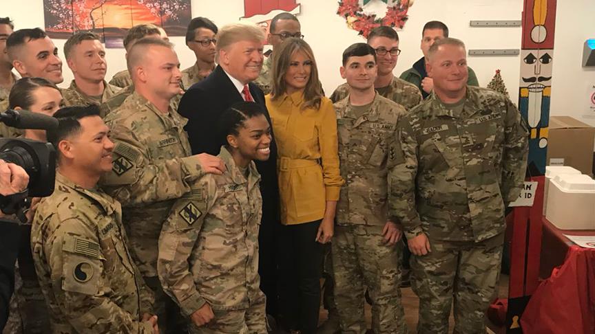 WNHajans's tweet photo. 🇩🇪 #Trump besucht überraschend amerikanische Truppen im #Irak
➡ https://t.co/jK321RoHhJ

🇹🇷Trump Irak’taki Amerikan askerlerini süpriz şekilde ziyaret etti

via @WNHajans - Deutsch Türkische Nachrichten https://t.co/OPa7rH0fhz