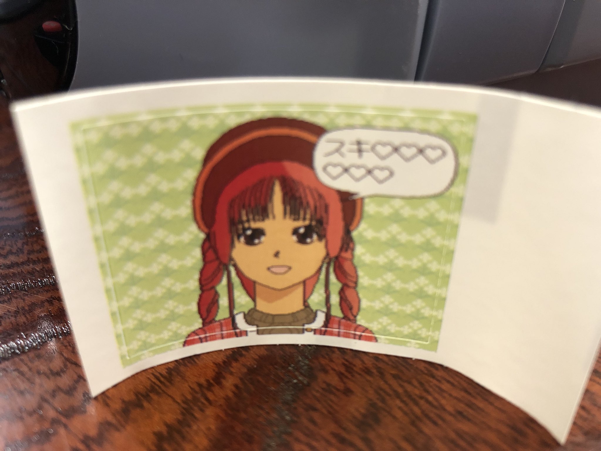 いい大人達 ゲーム実況者 على تويتر 今日は生放送が２つもあるよってに ついでにスタジオで ルーピー 実況動画を収録 収録環境構築がてら マオーさんが一枚シールを作っていたぞ オッサン いい大人達 ルーピー