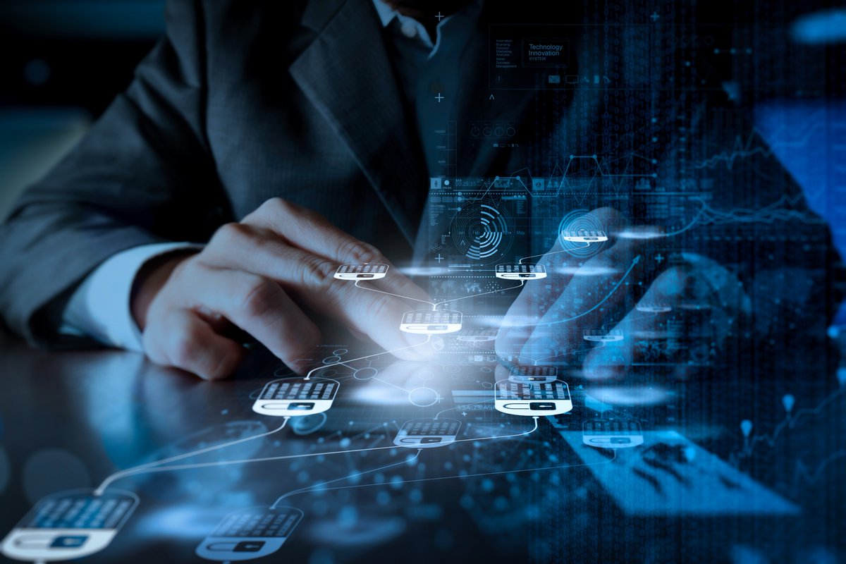 WebRatioTeam's tweet image. Transforms the #internalsystems with the most modern #WebTechnologies and #mobiletechnologies to create new #Banking and #insurance services 
#WebRatio #DigitalTransformation #fintech #insurtech

Read more in Italian bit.ly/2QRryuF