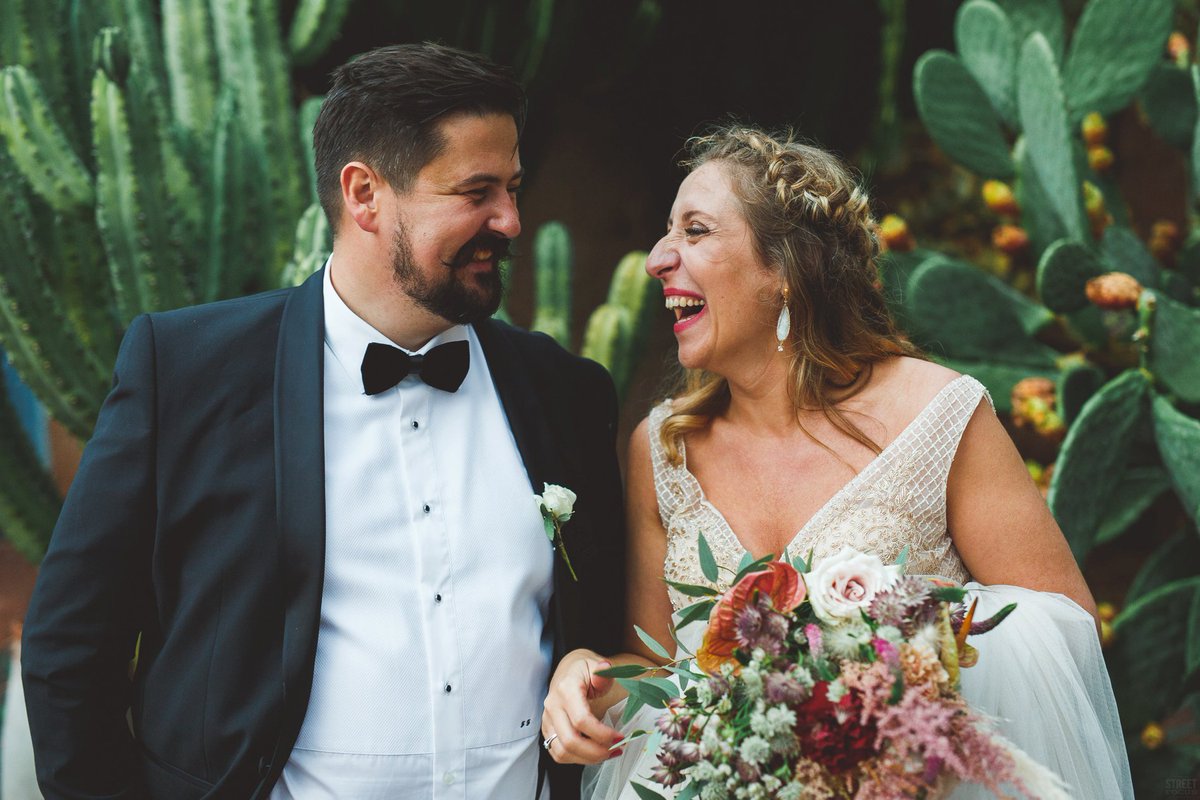 PronuptiaParis's tweet photo. Quand l'émotion est trop forte...❤️
📸 Streetfocus Photography
👗 Babylone
#robedemariee #babylone #pronuptia #pronuptiaparis #weddingdress #collection2018 #marrakech #dress #justmarried #Married #mariage #weddingday #emotion #mariée #bride #love #couple #couplegoals https://t.co/NZpWVwR8q8