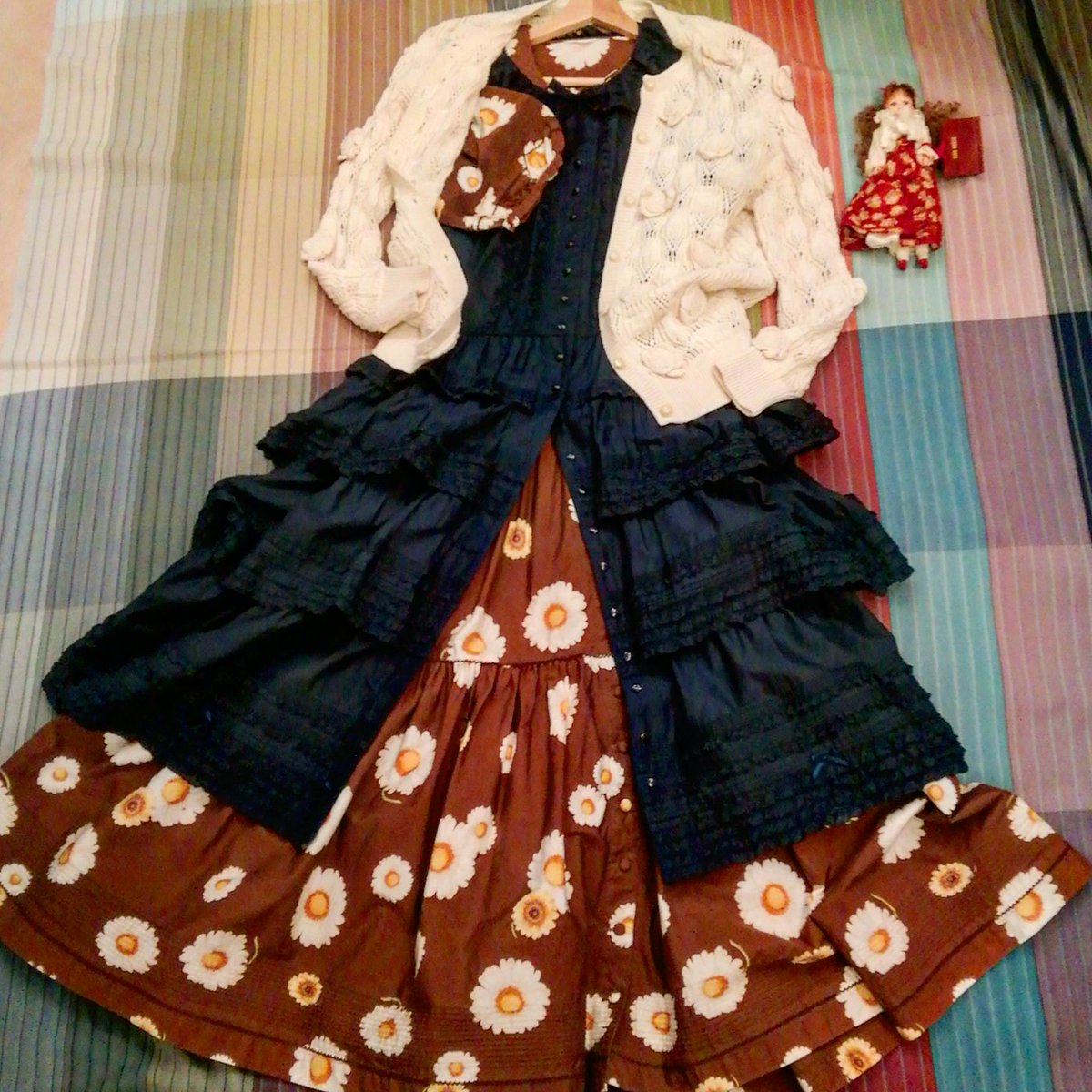 Usedクロネコマリン モチーフカーディガン インゲボルグ かぶせフリルノースリーブワンピース ピンクハウス ワンピース ピンクハウス おかげさまで一周年 記念セール開催中です ピンクハウスが大好きな人と繋がりたい カネコイサオ Kanekoisao