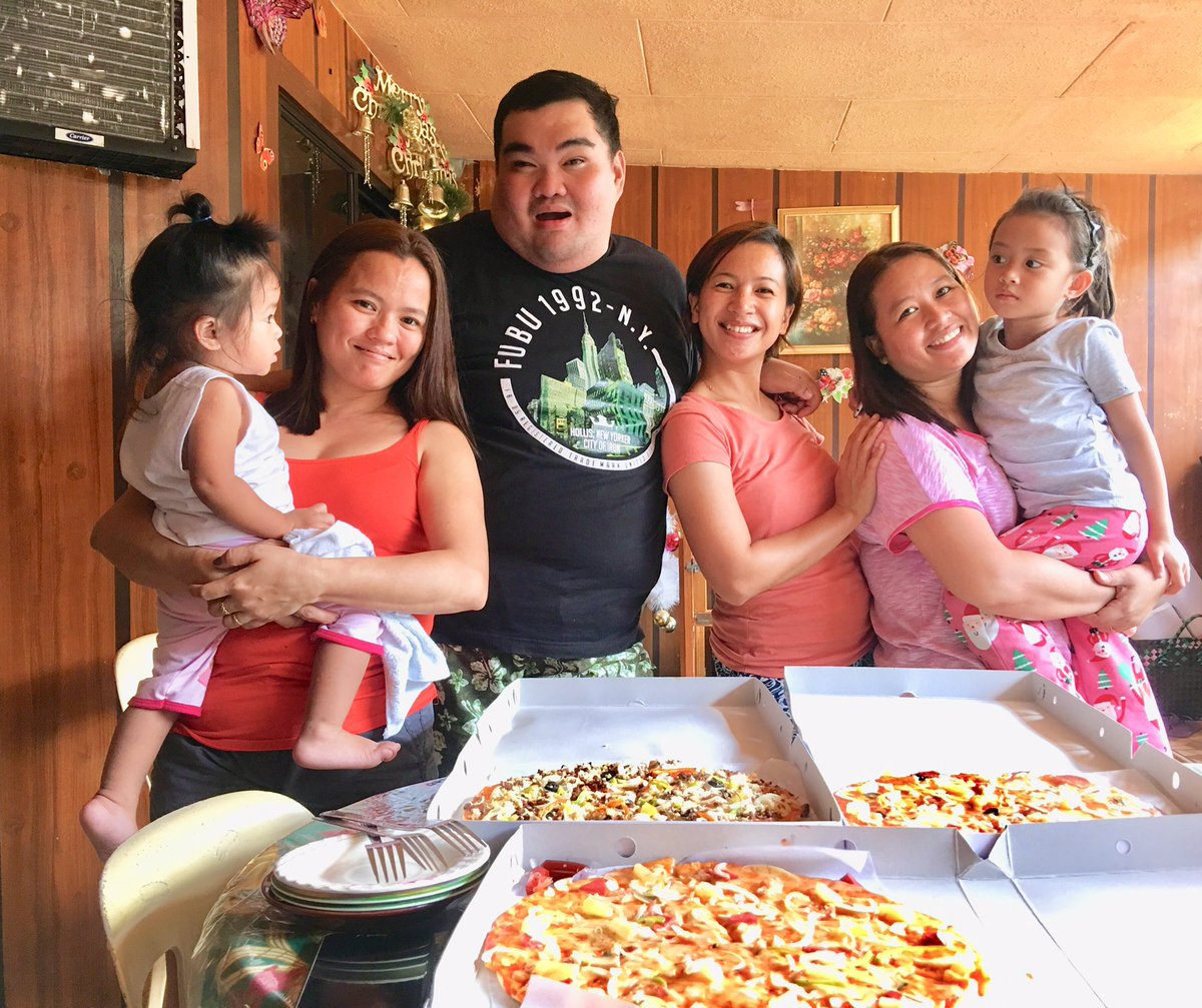 JunARMYHope's tweet photo. Pizza Party with my Barkada for Life Daisy, Florie Genn, and our Madam Sponsor Eden Rose!!!❤️✨☺️
It has been awhile since we have this kind of bonding and miss najud namo ang ubang Barkada!!! Magtapok tapok siguro ta ninyo uyYy!!!☺️☺️☺️
#BarkadaForLife
#FromElementaryUpToNow https://t.co/nJjw8U43x2