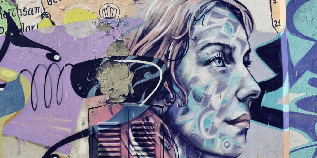 The #Internet can help to decrease the gender digital gap. Find out about this project which works to create a more inclusive digital economy in Serbia 🇷🇸 ow.ly/Jsty30n1Nkt #NetGov #WomenInTech