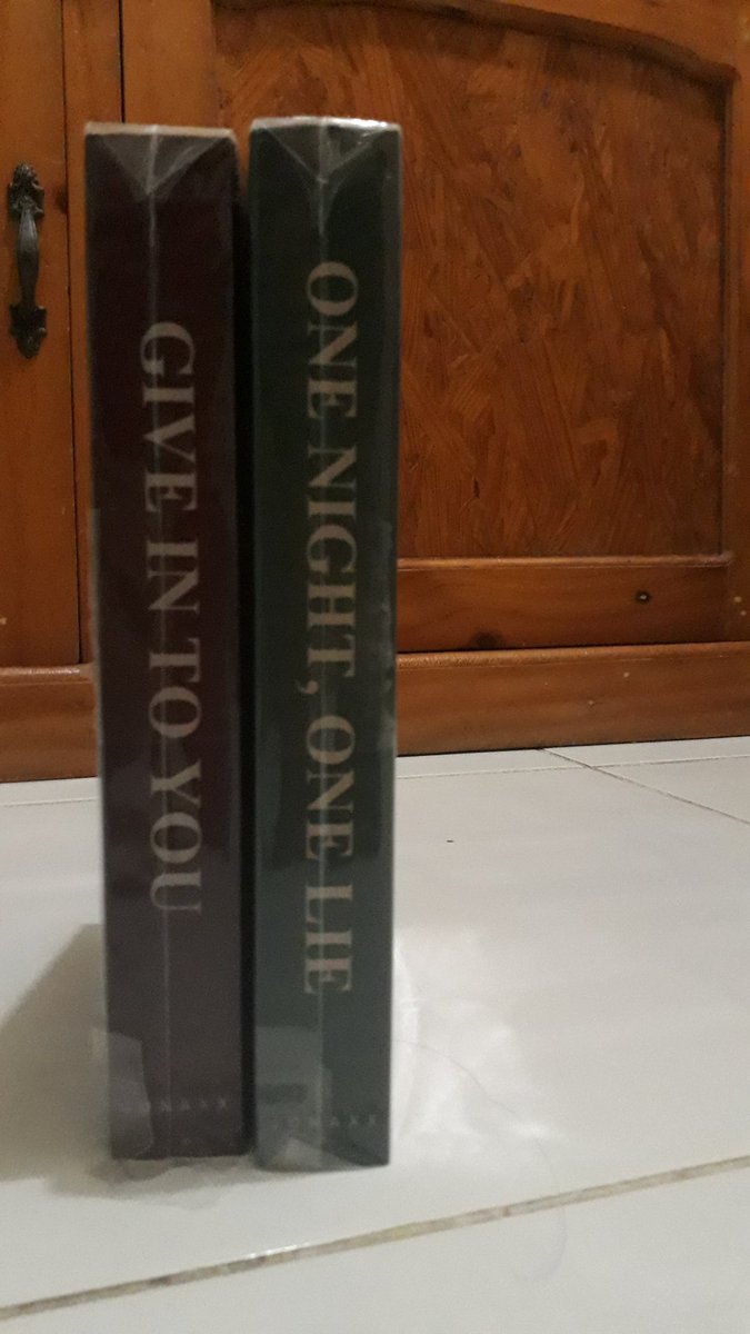 ASeraphineeee's tweet photo. GLS BUNDLE (GITY & ONOL) FOR SALE!
- Php 1,350 w/sf and bubblewrap
- sealed
Dm me if interested. Isa lang pong jsl na nangangailangan. Di naman po to scam๐ Salamat.
#GLSBundle https://t.co/eKE3isngYc