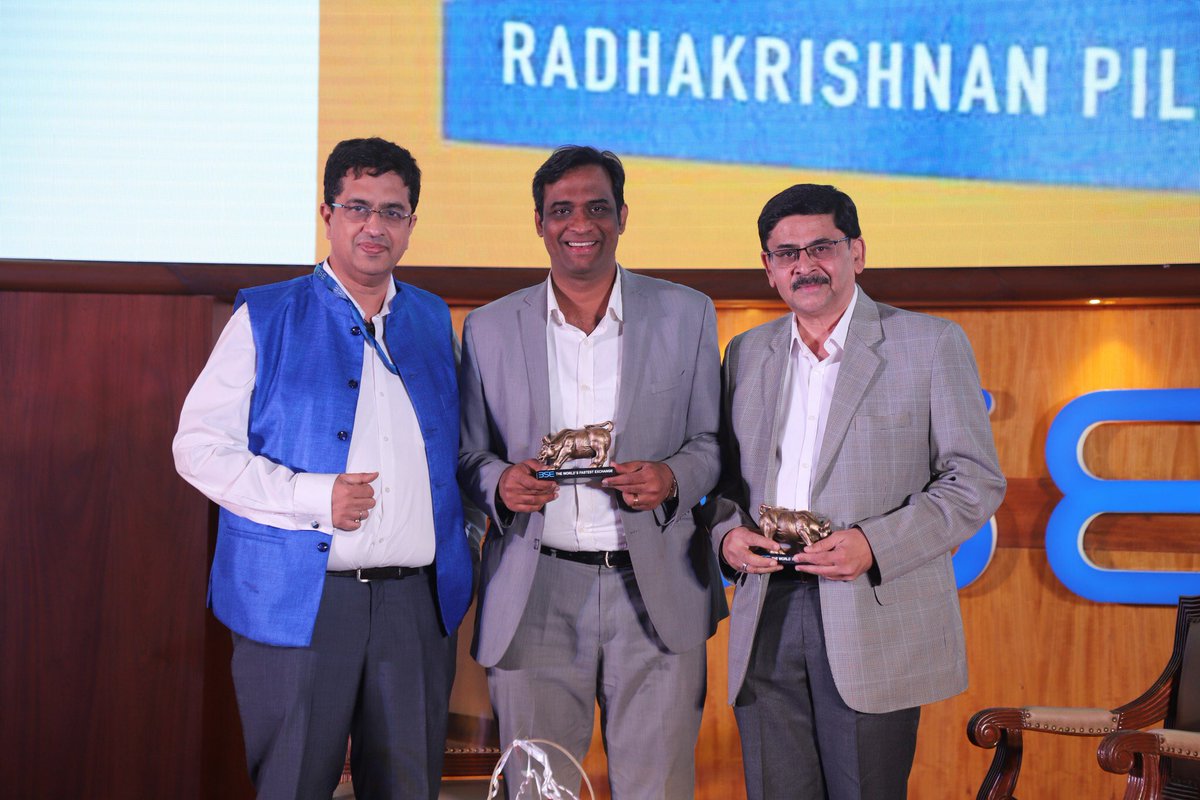 DSLITFest's tweet photo. What a great speaker to start off with on the first day of the #dslfx2018 Dr. Radhakrishnan Pillai enlightened us all with his ways of deciphering the works of Chanakya! @rchanakyapillai @BSEIndia @BSEInstitute #dslfx #refreshingmemories https://t.co/DELRRKVX88