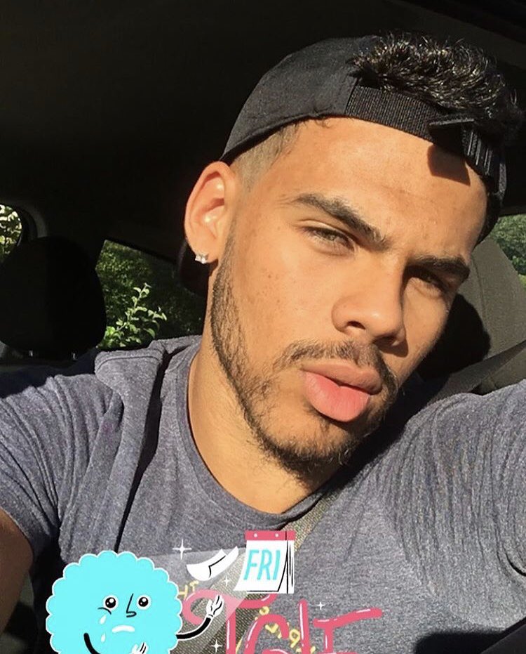 Samuda16's tweet image. #top4of2018 😊