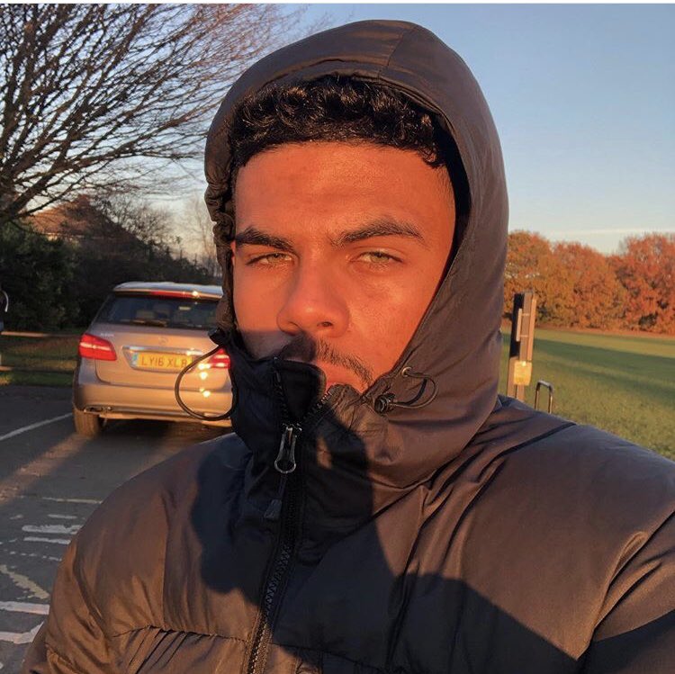 Samuda16's tweet image. #top4of2018 😊