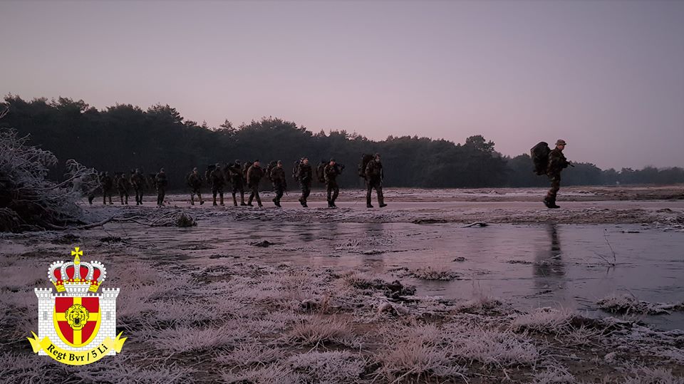 Bvr5Li's tweet photo. #LightOps Training @Bvr5Li (part2) ==> Conducting a raid at dawn & Exfiltration https://t.co/QTeec8gxoe