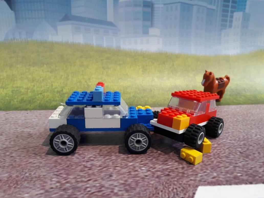 odetteswift's tweet photo. Don't drink and drive... EVER. @SADD_SA @DoTransport @_ArriveAlive Accident today at Lego Play @GatewayUmhlanga #DUI. Be safe and #ArriveAlive #LEGOGATEWAY #LEGOSA https://t.co/42y65SUZJr
