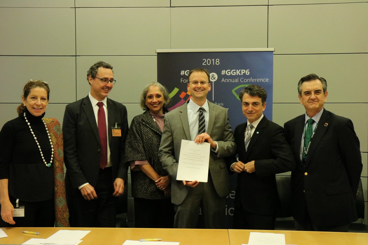 GGKP_Policy's tweet photo. Looking back on #2018: @UNIDO joined @GGKPlatform as a #Partner4GreenGrowth “These are exciting times for @GGKPlatform, the largest dedicated repository of #greengrowth resources, case studies & national documents" Ban Ki-moon, President & Chair @gggi_hq ➡️https://t.co/tNu2RtYnGA https://t.co/wlTIDZB16v