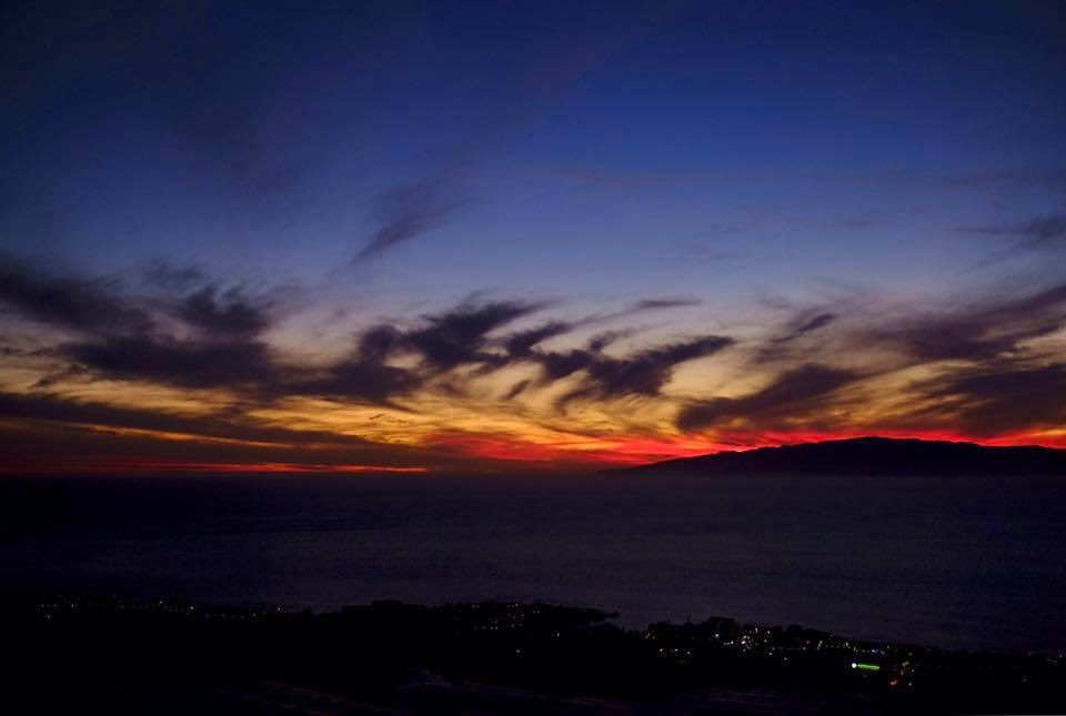 Last nights amazing #Tenerife sunset view from the south across to the Island of La Gomera! 
When do you plan to come?