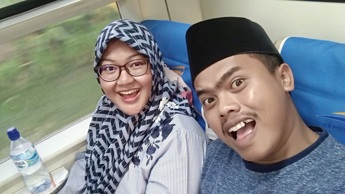 Bismillah, Mugi2 berkah lan manfaat ... Aminn.
Allohumma yassir ala kulli syai'....