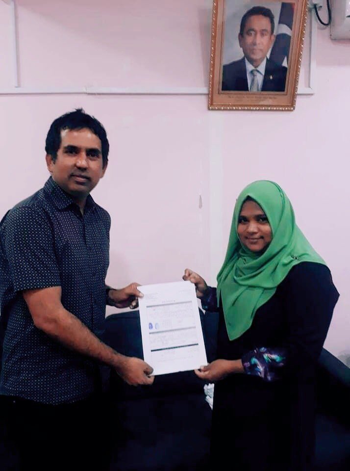 FazylAli's tweet photo. RT pnc_official: ހުއްދަ ލިބުމާއި އެކު ކޮންގްރެސް ޕާރޓީ އަށް ގިނައަދަދަކަށް މެމްބަރުން ފޯރމް ފުރަމުންދާކަން އުފަލާއި އެކު ފާހަގަކުރަން
#congreesparty https://t.co/kATNpSV0KH