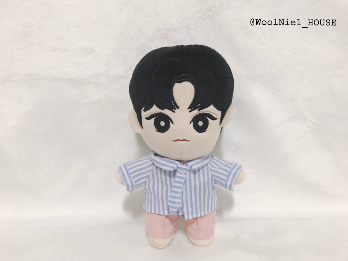 WoolNiel_HOUSE's tweet photo. 🏠저희집에 밍기가 왔어요😆 혐생 살러 가기전에 도착해서 개봉은 날블리자매님(@Nalvlyhouse)이랑 같이했는데 우리 밍기 손끝이 터져버린채로 왔...😭 터진부분을 제대로 영상을 못 찍어서 품고있어야겠어요😢 암튼 울녜리네 🐰대장토끼🐇 잘 부탁드려요😆💕

#울녜리네_하우스 #흑발밍기 https://t.co/vgASNNIcNH