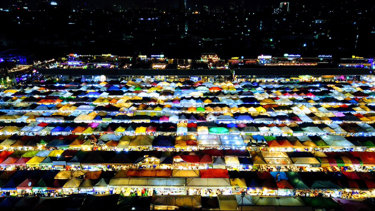 lehman_miler's tweet photo. タラートロットファイ・ラチャダー改
#OsmoPocket #GooglePhot https://t.co/LIUGwAk4pk