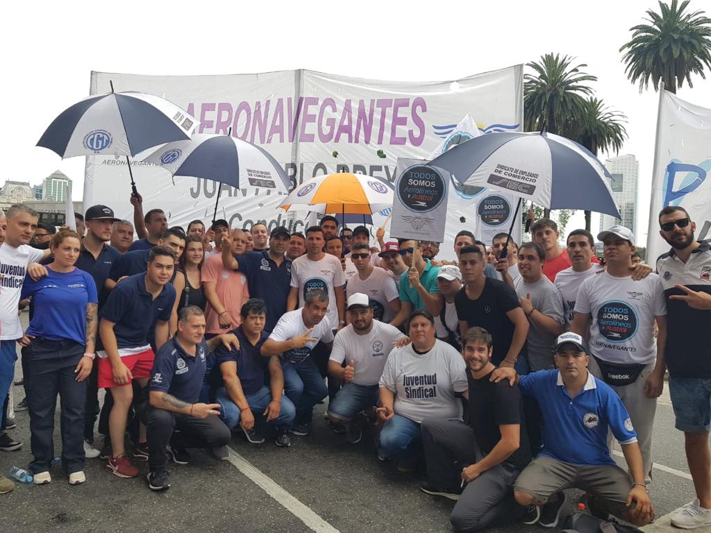 #UnidadDeLosTrabajadores #Aeronavegantes #Comercio #Camioneros <a href="/JuanPabloBrey/">Juan Pablo Brey</a> <a href="/pablomoyano_ok/">Pablo Moyano</a> @RamonMuerzaSEC <a href="/Edgardo26540003/">pana</a> <a href="/VCristianHernan/">Cristian Hernan</a> <a href="/pablodiez153/">pablo diez</a> <a href="/aldecoto/">alberto aldeco</a>
