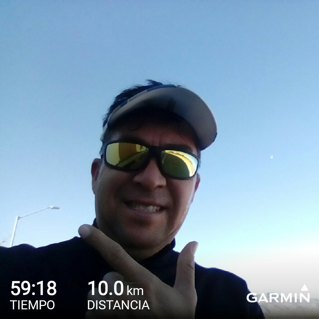 a_arod's tweet photo. Pian pianito alcanzo el pasito😂
#underone✅ triatleta de #TRiLocos #MaratónLala
#garmin #beatyesterday👊 https://t.co/39LC7BZTSx