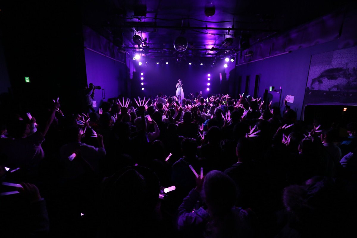 osu_yui_'s tweet photo. 石原優衣卒業LIVE本当にたくさんありがとうございました💘💘
たくさんの大好きな紫色で本当に綺麗でした。ありがとう。もう大好きなライブは出来なくなっちゃうけど綺麗な景色絶対に忘れません。みんなも忘れないでね？💗世界で１番幸せです🙂💜みんなのことOS☆Uのことが大好きです💓
#おーえすゆー https://t.co/h3jsjL4JXr
