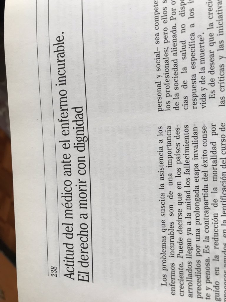 drop1957's tweet photo. @DanielSimancasR @UTEsalud Si hubieras estudiado en mi época ... libro editado en 1981 https://t.co/QN1CIVoazn