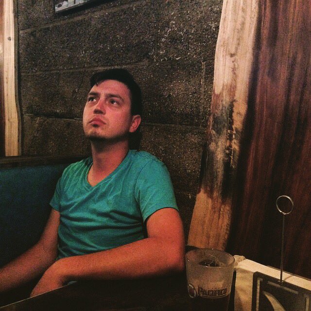 AuraAndOvation's tweet photo. Show 1/4 at @TheMerrowSD 

Jesse is losing-his-mind-excited!

#sdmusic #livemusic #hillcrest https://t.co/J31AxrMMpc