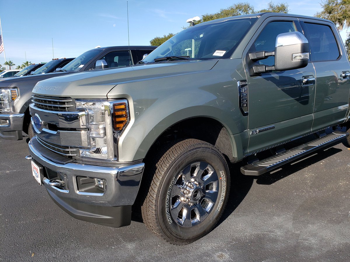 Super Duty F-250 Lariat in Silver Spruce

See more here: bit.ly/2QWXr55

#fordtrucks #superduty #i4exit10
