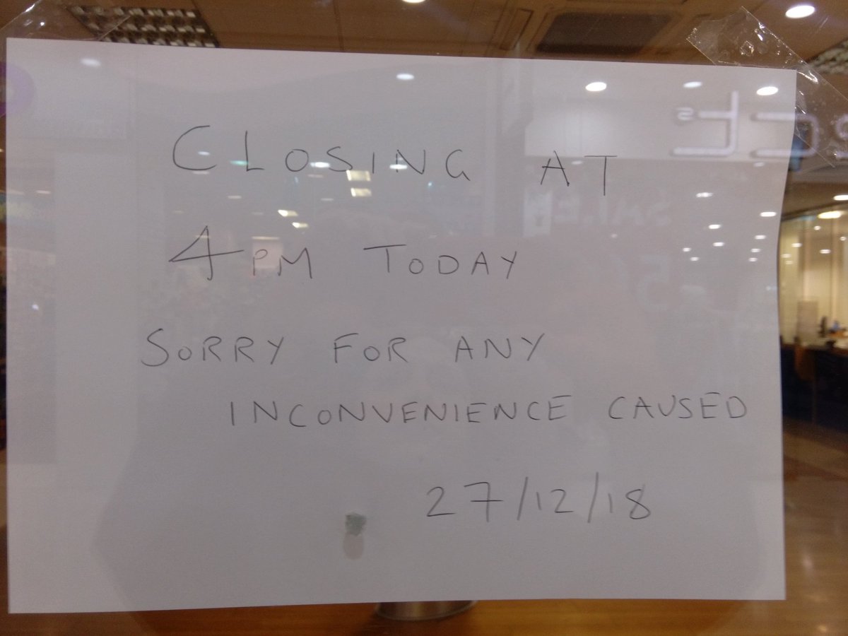 Mukzi72's tweet photo. Can some @AskHalifaxBank, @RBS_Help  tell me why Waltham Cross Halifax, closes when they like - 2nd time in 3 months https://t.co/p6x9JDx8qH