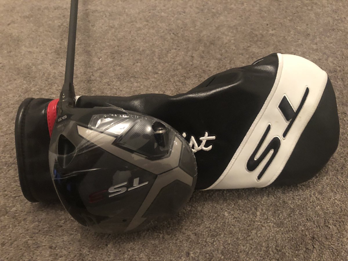 MCATEER4's tweet photo. Nice Christmas present. Massive thank you to Johnny Byrne @Jbgolfshop at Royal Tara GC for getting me Custom Fitted with @MarkOMgolf for the new @Titleist TS3 Driver. Call Johnny at 0469026009 to get yours #Markofaplayer #Jbgolfshop https://t.co/q6oOOWdM1i