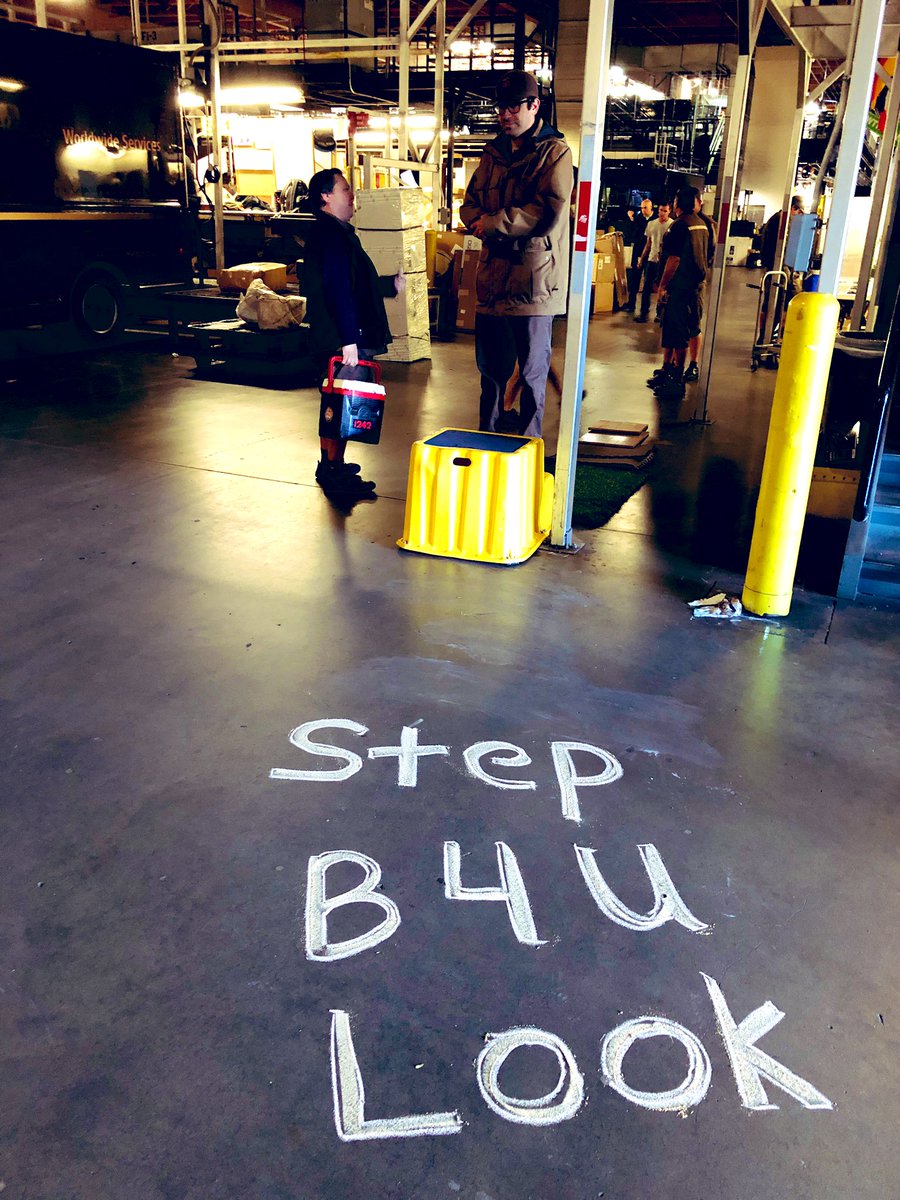 Edie4gzus's tweet photo. #IrvineCenter #CHSP engaging drivers #slipsfalls #3PointsOfContact #LookB4UStep @zalewski_matt https://t.co/Ky5a4UOD4F