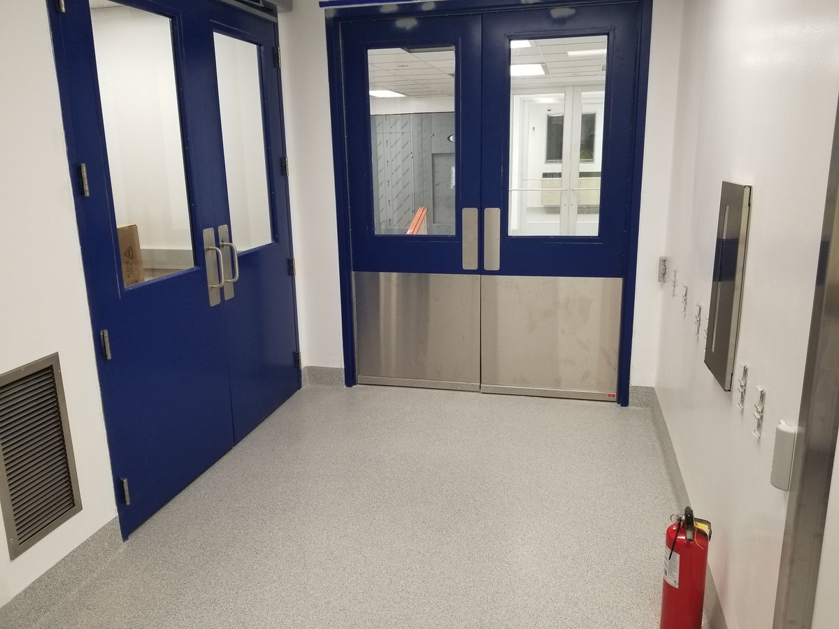 bccommercialtx's tweet photo. #Jobupdate! We have finished this pharmaceutical upgrade of the Smith &amp; Nephew Biotherapeutics Lab in Fort Worth. #Infectioncontrol played a major roll on this job. The epoxy floors &amp; walls maintain a high level of sterilization that is crucial in the pharmaceutical industry. https://t.co/IvitF8gVGF