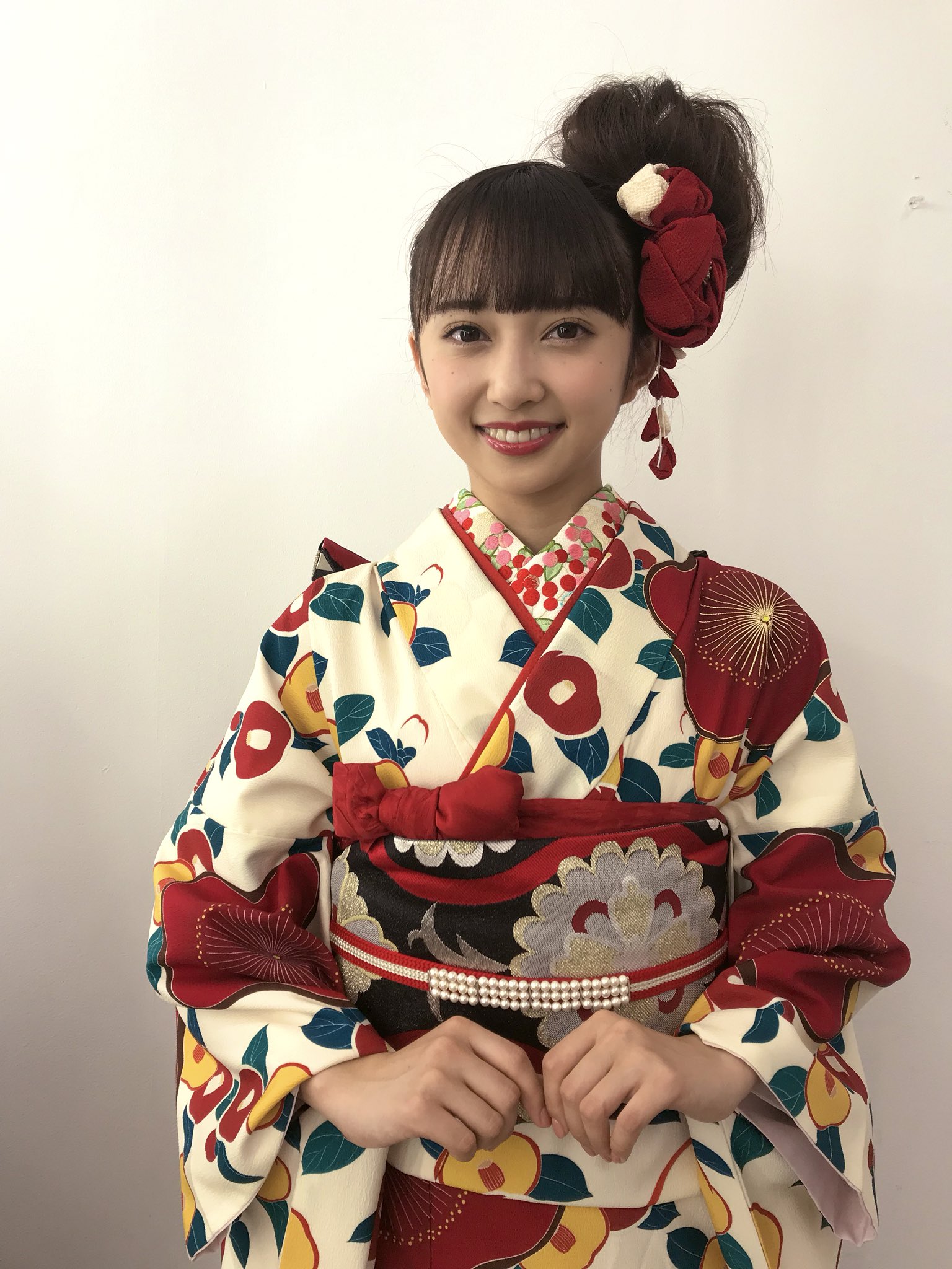 めぐみ様、小宮有紗　PE＋　5枚 FAMOUS IN LOVE」日本語吹替声優の小宮有紗さん＆潘めぐみさん