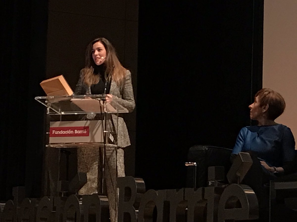 BarrieBecarios's tweet photo. Andrea González, pianista y directora de @IKFEMfestival repasa su trayectoria como gestora musical en esta jornada de #becariosbarrie https://t.co/EHoCLnoKRi