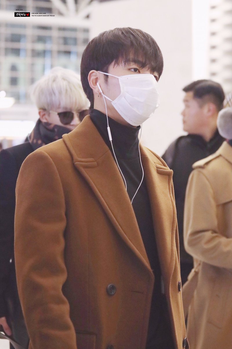 LHaa_0523's tweet photo. 181227 ICN출국 

널 만난 내 생은 상이었다

#iKON #아이콘 #준회 #구준회 
#JUNE #junhoe #ジュネ https://t.co/vH0EkMIh99