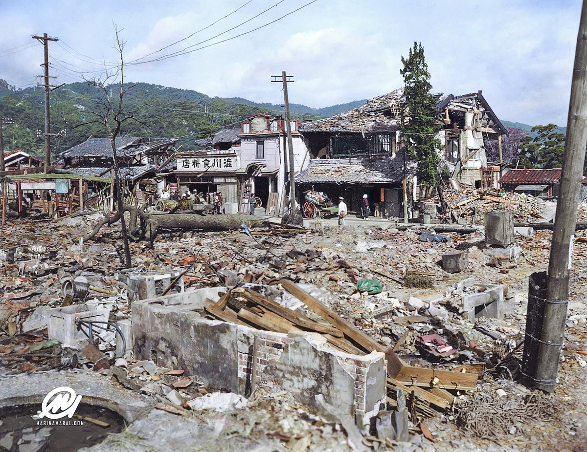 marinamaral2's tweet photo. (Colorized by me) Hiroshima after the bombing, 1945. https://t.co/BkqPI4XDsN