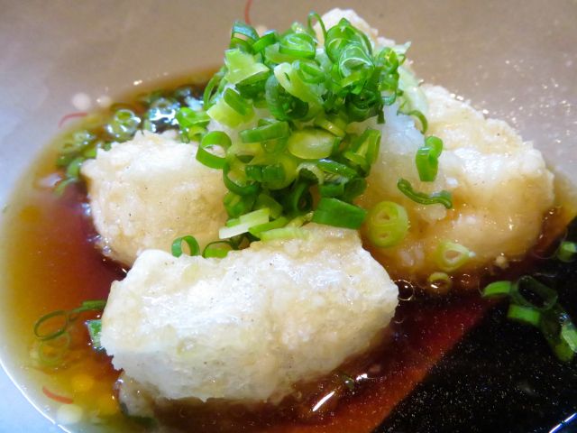 anibee_tv's tweet photo. Setelah Melahap Semua Makanan Berlemak saat Musim Libur, Mengapa kita tidak Beralih ke makanan Vegan yang Lebih Ringan? Berikut 10 makanan vegan khas Jepang yang bisa ditemukan di restoran Jepang https://t.co/g0WCrrwr43 https://t.co/OLpkteQUVC