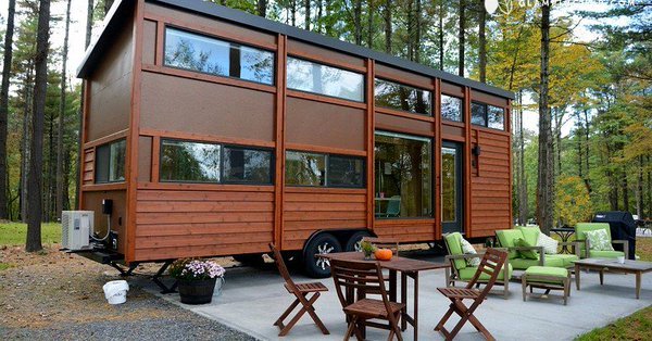 Touchme4youLe's tweet photo. #tinyhouse #tinyhome #tinyhousemovement #moderntinyliving #kokosing #tinyhouseliving #tinyhouses #tinyhousenation #hgtv #tinyhouseonwheels #tinyhousedesign #hydrogen #fuelcell #fcev #fcv #h2 #greenerglobe #greenfuture #morefuelcells #h2stations😎#electricaviation #sustainable ☎️ https://t.co/IFgh5b3svs