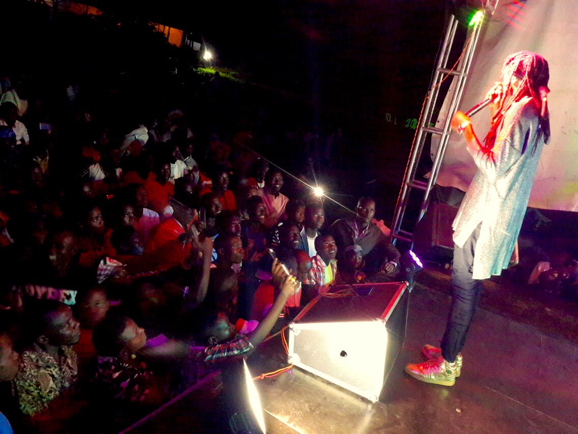 gaddafi_media1's tweet photo. Top shutter ...!! Raggagod @ZizaBafanaUg 

#NOBafana #NORagga https://t.co/RugmzIGkIy