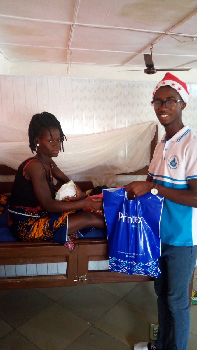 SJOGSociety's tweet photo. Sefwi Bekwai Parish of @SJOGSociety  embarked on an unannounced visit to children, maternity &amp; women wards of Peace and Grace Hospital, Sefwi Bekwai on Boxing Day yuletide. @SJOGMHealth #stjohnofgod #CatholicChurch #praying #follo4follo @MPKwarteng_ #wiawsodiocese https://t.co/g4Y3yp1gto