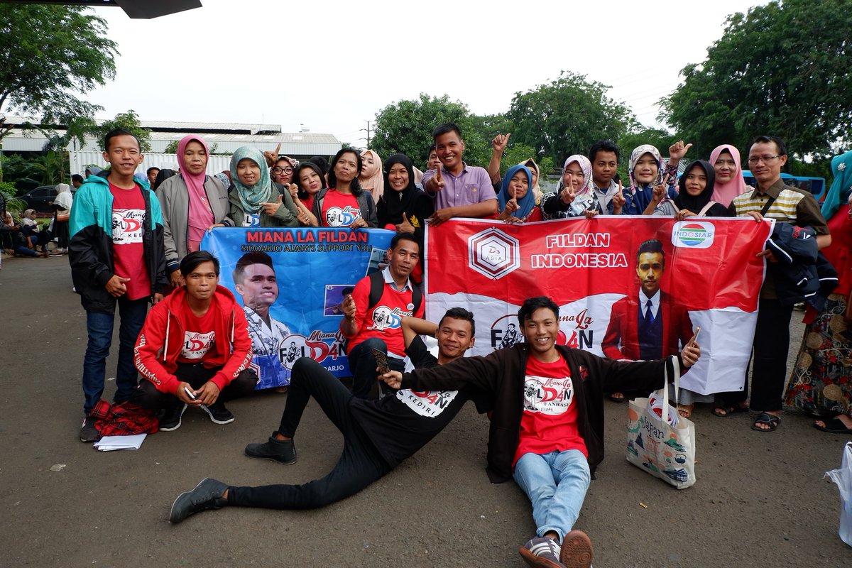 mlf_Yuli2isma's tweet photo. Perjuangan tuk bisa sampek disana

#FildanDiGFDAA4 https://t.co/SCdyzQzHov