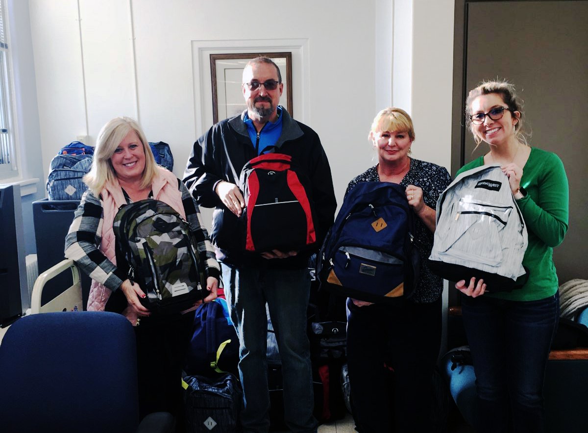 VANIHCS's tweet photo. .@VANIHCS Voluntary Service thanks #backpacksofhope in Memory of John Zachery Septer Inc for donating 175 backpacks for homeless #Veterans. For info, contact Voluntary Service, 765-677-3114. #Veteran #healthcare #homeless #hcsm #donation #volunteer #chooseva #backpacks https://t.co/Q1Qd3feRBR