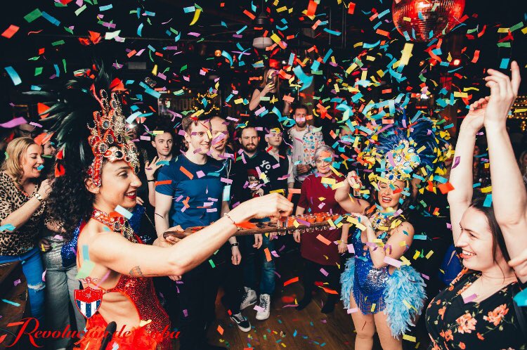 deCubaGlasgow's tweet photo. Still need plans for NYE? We have you covered 💃🏽

Join us this upcoming New Year’s Eve and bring in 2019 in true Cuban party style 🎉

Contact our sales team to avoid disappointment;

T: 0141-404-0410
E: bookings-glasgow@revoluciondecuba.com https://t.co/bjAeknOzxR