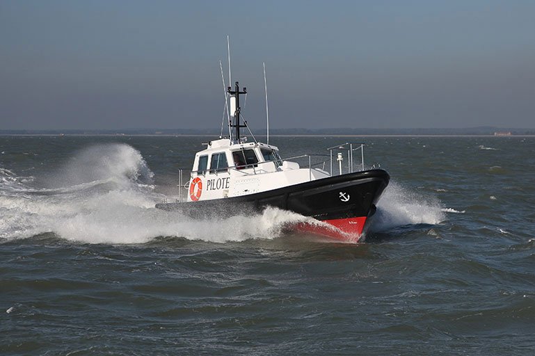 BoatsCowes's tweet photo. Our Seaward brokerage has a Nelson harbour launch for sale. This is the Seaward 19 Puffin designed to be heavy duty, durable, and practical.
Offered at £35,000, she is in lovely condition and has extra interior equipment fitted by her owner. 
https://t.co/g2H6nfGUGd https://t.co/GVv9JTpZTP