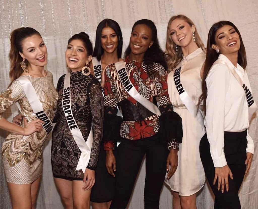 MissUniverseGh_'s tweet photo. #MUG18 | Sisters are gifts to the heart, friends to the spirit, and golden threads to the meaning of life. https://t.co/bnSjPOz0ex