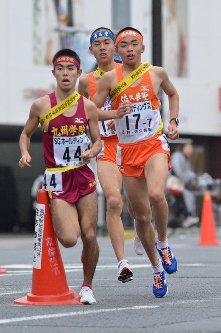 埼玉栄高校駅伝部ジャージ、駅伝好きな人は欲しいと思います！